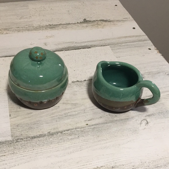 Set of two teal/brown handcrafted signed pottery bowl with lid & pitcher - Picture 1 of 9